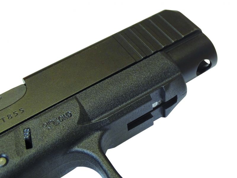 Shodný slimline rail má i Glock 48. Jeho jedinečnost si vyžádá také nové taktické příslušenství, které je rakouskou zbrojovkou již avizováno.